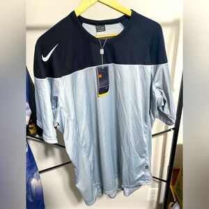 Nike Tennis Sphere Dry SS Top 142604-090 Men’s Size XL NWT Vintage!